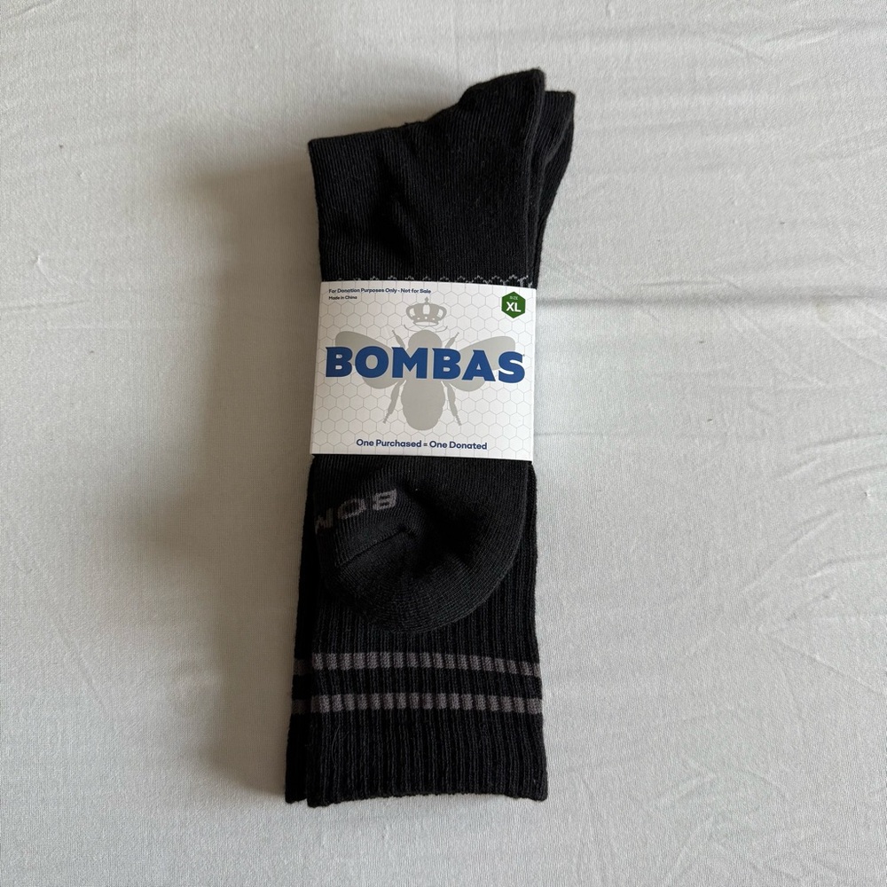 Bombas Black Crew Calf Socks Honeycomb Arch Support Size XL 13-16 Cushioned Foot